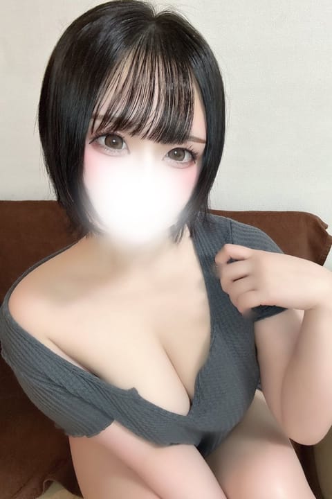 本日池袋ルーム出勤です✨

18時～翌3時

久しぶりの出勤ドキドキしてます🥹
沢山の紳士のお兄さんに会えるの楽しみです