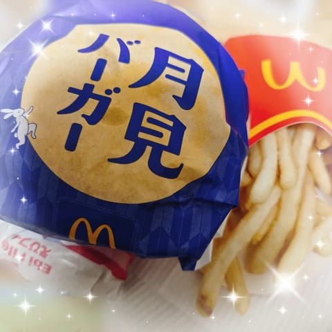 おはようございます😊

昨日は凄い☔でしたね…
今日は落ち着いてて良かったε-( ´▿`    )‬ﾎｯ このまま