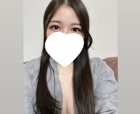 出勤してまーす、珍しく夜！