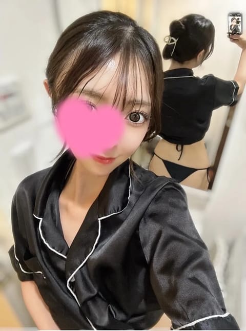 クビレが自慢です🤍✨

今夜、21時~新宿🆗📍
全身隈なく癒させて下さい♡(  > ·̫ <)🍒