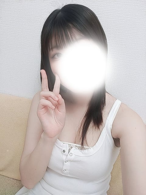 おはよ〜☺️ 
今日は21時までいてます〜！