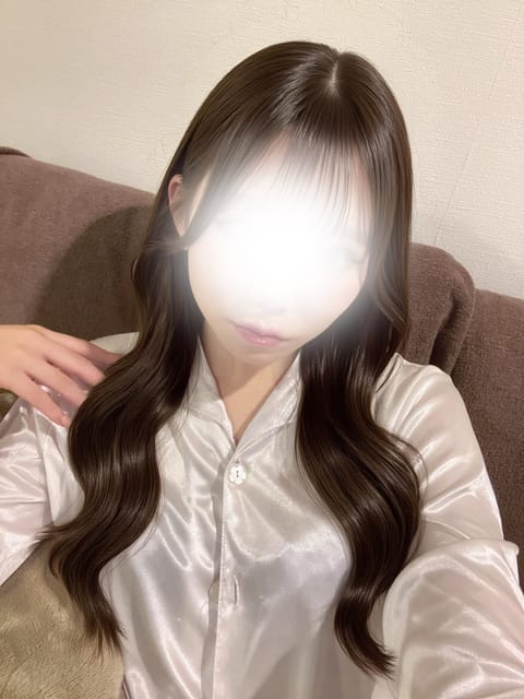 じめじめやだね💧
来週くらいからは、めちゃ晴れそうで嬉しい☀️｡°