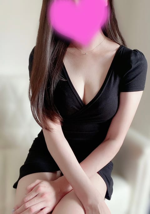 こんにちは🙋🏻‍♀️
昨日もお客様方ありがとうございました💓
5年の仲良し様に最近お店の事褒められた時結構嬉しかった😊人