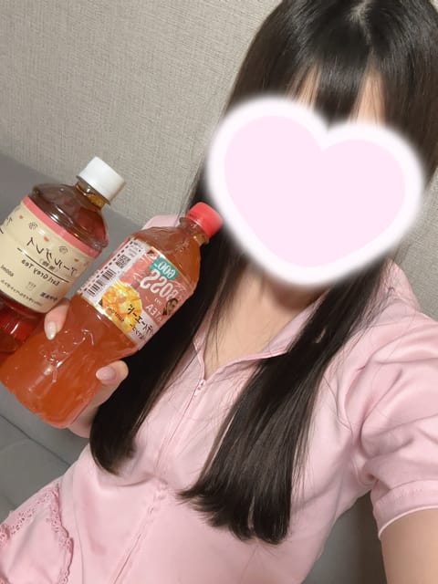 今日も初めましてのお兄様2名、ありがとうございました🐱♡♡
差し入れもありがとうございました♩

次回の出勤ですが、24