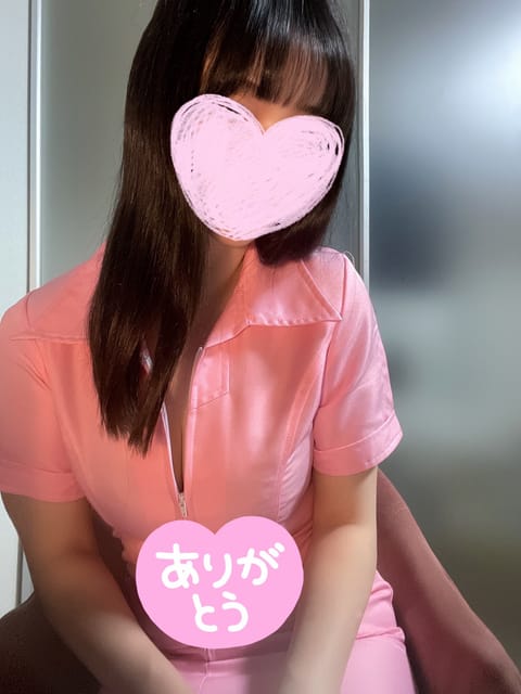 ナースになりました🩺💕
ちょっとだけ特別な気分でお兄様を癒やしたいな🫧🕊️

次回の出勤は【4日(木) 14:00〜19