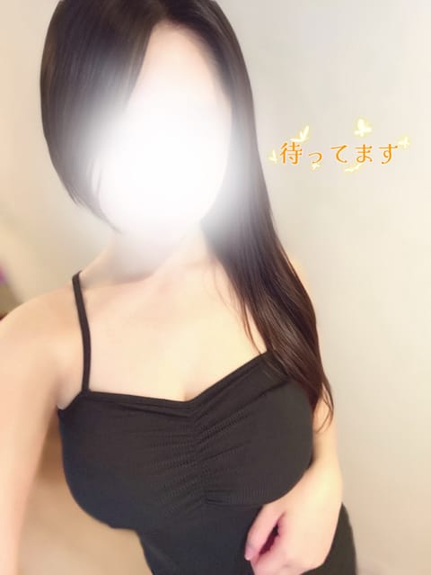 おはようございます！
今日は金曜だ😳✨
明日から三連休〜！
お休みに入る前に体のメンテナンスいかがですか💁

最短10: