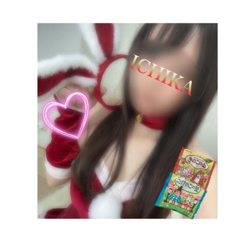 お菓子食べてエネルギー満タン🍫🤍

きのこorたけのこ
選べずどっちも食べちゃいました😋

>>>&g