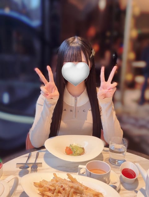 ᐡ- ·̫ •ᐡಣ🤍