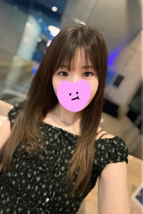お花見した〜？？🌸
お花見しながら美味しいもの食べたい〜❣️❣️