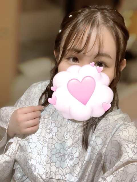 こんばんは！

明日は18時から出勤します！

ちょびっとひさびさ！

連休明けでお忙しい方も多いと思いますがお時間ある