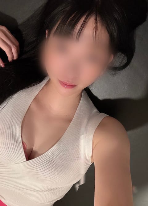 またまた凍らせられちゃったので、見覚えあるよーって方もそうじゃない方もフォローしてくれたら嬉しいです🥹💓