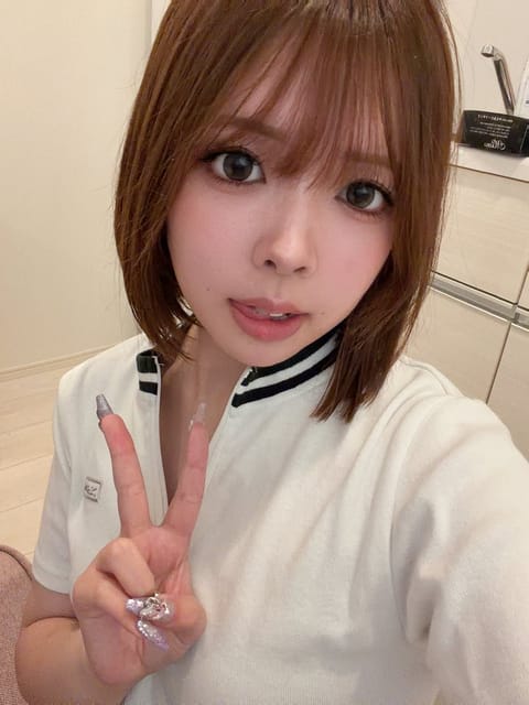 9月のシフト更新しました！！😭

本日▶️只今〜⭕️
4日▶️〜16:40まで⭕️/18:50〜1枠⭕️

土日も居るま