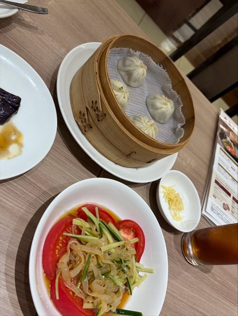 どんだけ食うねんってくらいフードファイターだけど許してね🥺
いっぱい食べる女の子好きでしょ？？

10日水着撮影。。。汗