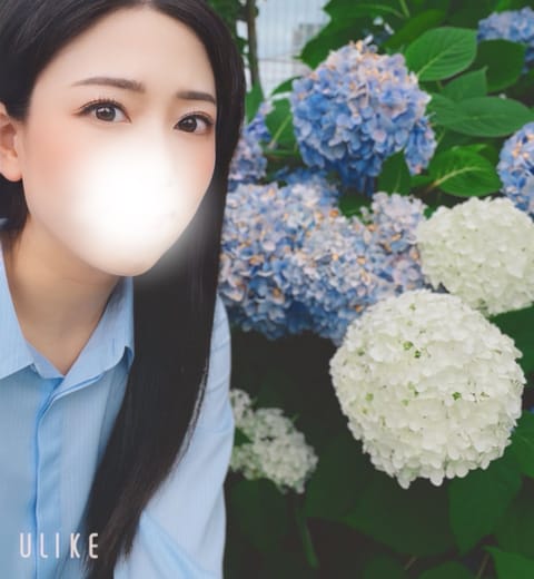 紫陽花が綺麗でした🤍🩵

皆さん体調に気をつけて
ずっと元気でいてください☺️
