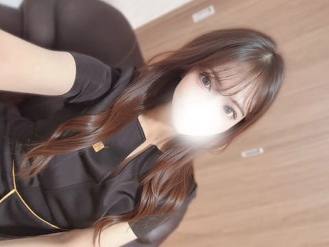 おはよ！今日は22:50~空いてます> ·̫ < 今日もめちゃくちゃ寝すぎた🤣