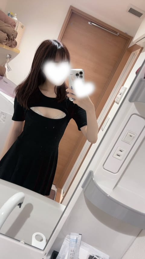 本日高円寺ルームにいます☺️🫶

ご予約のお客様ありがとうございます🤍
お気をつけてお越しください😽！

23時20分〜