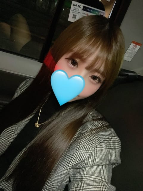9/15火曜日に新橋ルームに出勤します✨
20：00〜5：00の出勤予定です🫶

今週もお仕事頑張れるようにみらんが沢山