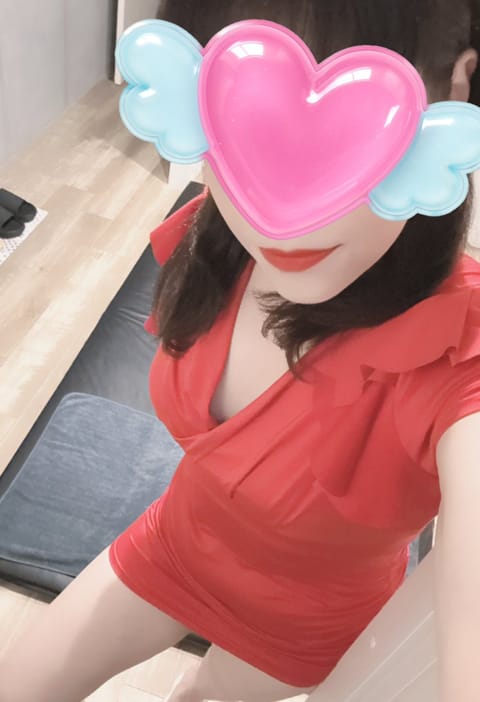 本日もありがとうございました😊
久々の早番出勤でしたが、楽しくてあっという間の時間でしたねー。

来週は
23日(金)1
