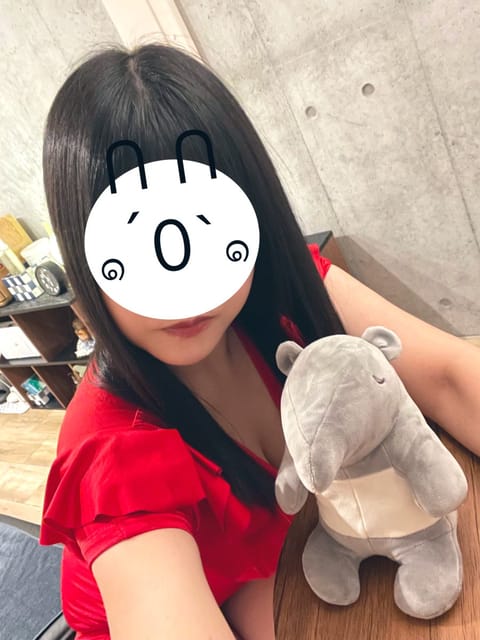 2026年こんにちは！☺︎
今年も楽しんでいきましょ〜🎶
今年の抱負、多すぎて絞れない！✍️

来週の出勤は
13日(火