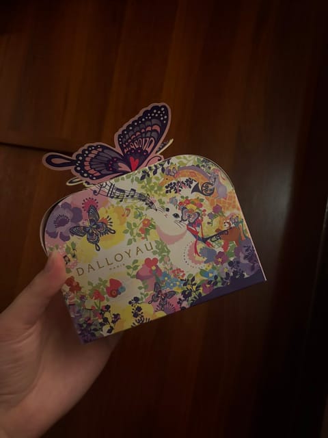 初日はマカロンの差し入れを貰ったよ♡
美味しすぎてすぐ食べちゃった🥺