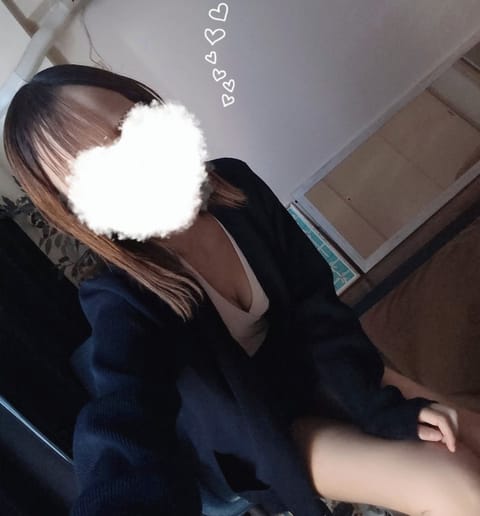 こんばんは！
明日は小山ルーム
🈳13:30〜
です❣️

久しぶりに家でお酒飲みました🍶´-
外でしばらく飲んでないか