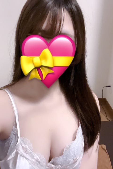 本日20時まで出勤しています➰🤍
ご予約お待ちしております🎶