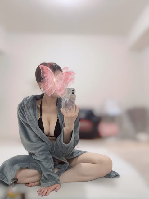 本日新宿御苑roomにて
15:00〜19:00まで出勤します🍃

お待ちしてます😘💓💓