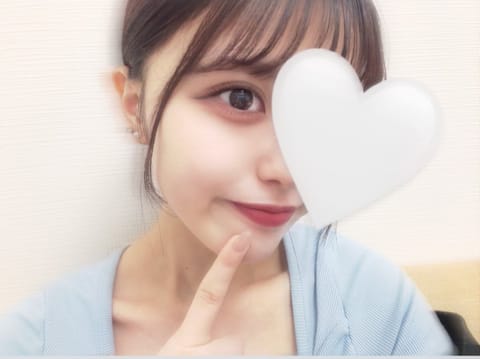おはようございます！！
13時半〜22時まで居るよーっ🤍❤️

最短15時45分〜ご案内可能です🙆‍♀️
日曜日だし沢山