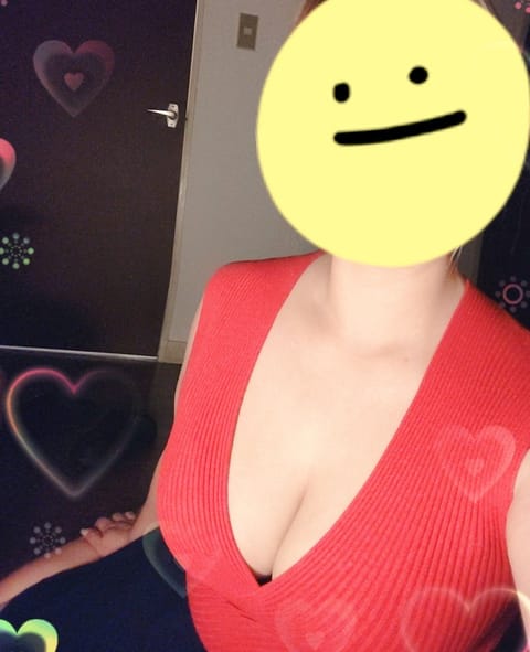 おはようございます😊
今週の出勤予定です！！
2025/06/25(水)
🖤12時〜18時
2025/06/28(土)
