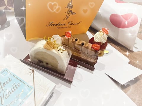 初めてのケーキパーティー🍰
どれもとろける美味しさでしたね
本指さまいつもありがとう(⸝⸝⸝ᵒ̴̶̷ ⌑ ᵒ̴̶̷⸝⸝⸝