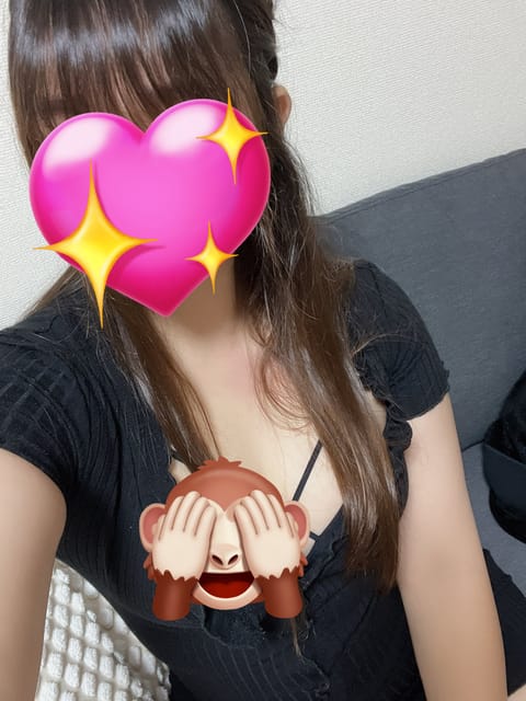 こんばんは😊🌙* :ﾟ
久しぶりの華金出勤です🌸

金曜日はなかなか出勤できないので
金曜日しか行けないなー🤔っていうお