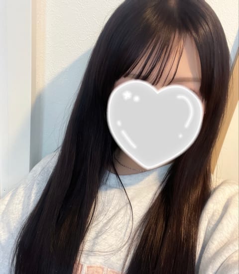 おはようございます꒰ᐢ⸝⸝•༝•⸝⸝ᐢ꒱

黒髪にイメチェンしました〜〜♡
会いに来てくれたら嬉しいです🐰🎀