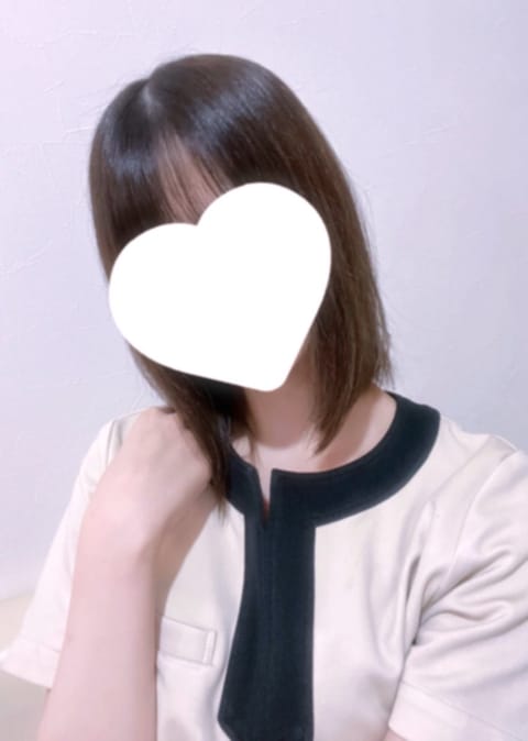 K様
とても面白い方で初めましてとは思えないくらい最初から最後まで笑ってました😂
またカエル足を褒めていただいてとても嬉