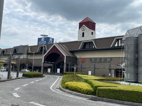 やってきました
#三河安城 ✨

暑い🥵

今日から3日、よろしくです✨

ご予約頂いているお客様、ありがとう✨

ご予
