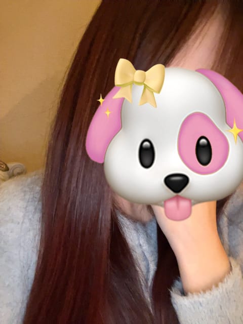 ルームいてます🤝🏻

最近はラムネにハマっててずーっと食べてる主食並み🤣🤣

あと少し3:00まで受付しております💁🏻‍