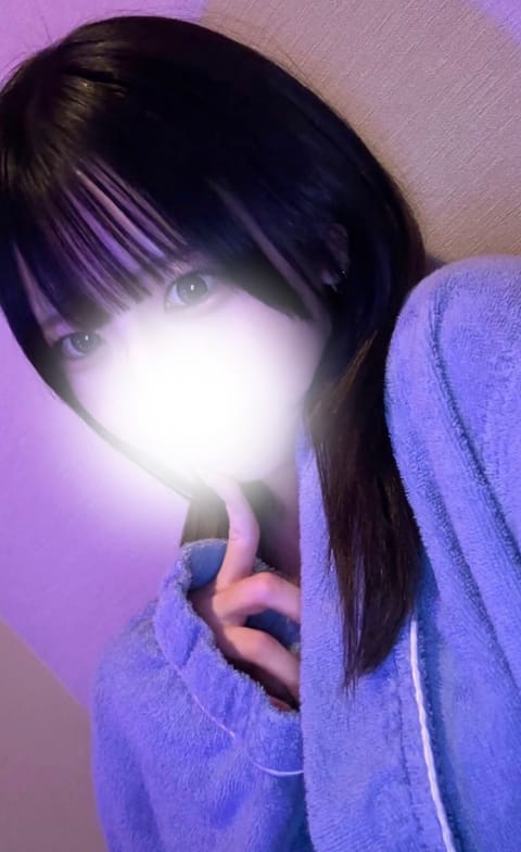 今日、0~5でいます〜‼️3月の1番最初ひなりと過ごしてくれませんか〜🥹✨花粉と格闘中です🤧🤧🤧