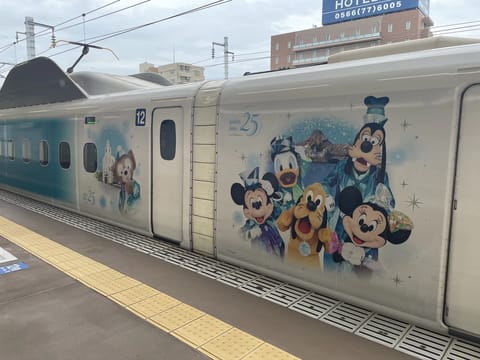初の愛知県(三河安城)遠征楽しかった〜✨
ランチに1回しかいけなかったのは残念だったけど、空気感は満喫できたかな🤣

姫