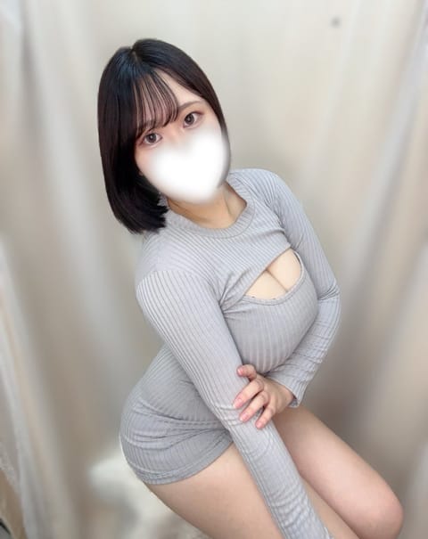 本日【12:00~18:00】📍高田馬場
🈳16:30~残りひと枠のみです！

お兄さんの休日しおりにください🤍
お待ち