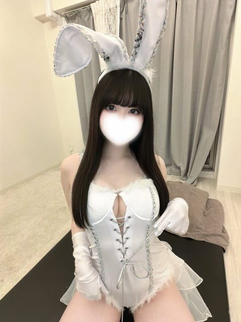 はじめまして🤍

今日から5/24まで広島のRelaxation Salon REAL でお世話になります、ねむです🍀
