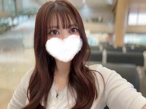 金曜日だっ
1週間おつかれさまでした🐼

今日は20時から出勤です🎀
ご予約・お問い合わせお待ちしてます❤︎

この写真