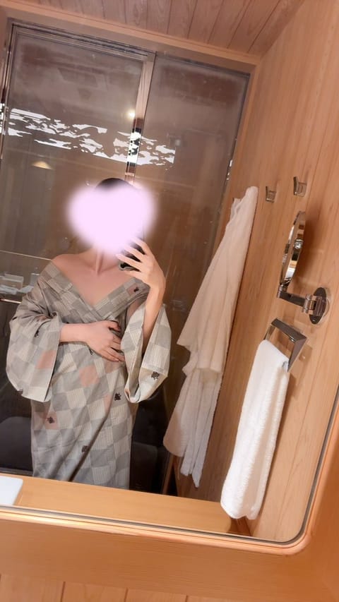 今日は温泉きてのんびりしてます☺️♨️