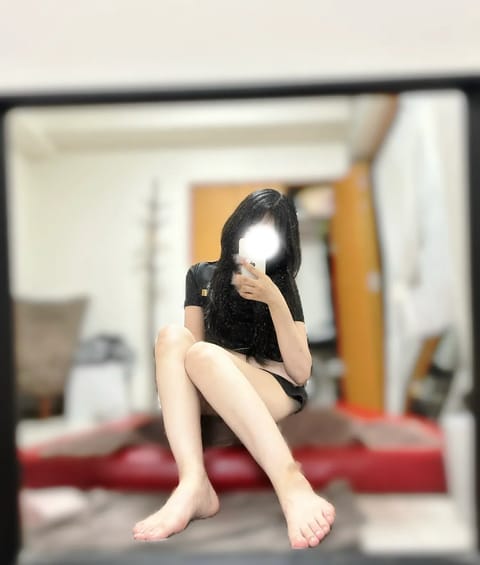 久しぶりに本日14~19時で出勤します💗
ぜひ遊びに来てください😣💓💓💓
ご予約お待ちしてます🎶

@sya-lulu.