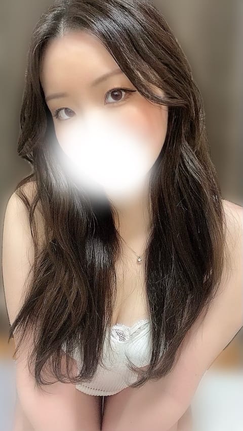 最近桜咲いてるねー🌸

今週も3日出勤してます☺️
まだ空きあるので
お時間合う方はぜひお待ちしております❣️