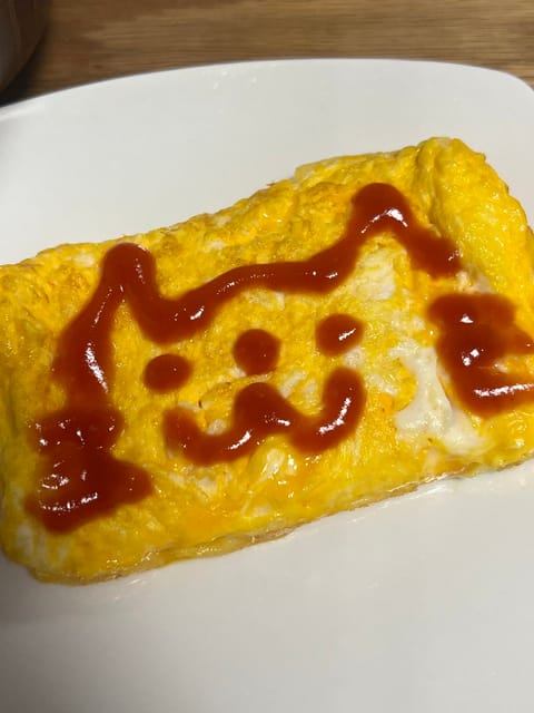 にゃにゃん🐾🧑‍🎨

卵料理ではオムライスが1番好き！🤍

これは、オムライスではない…