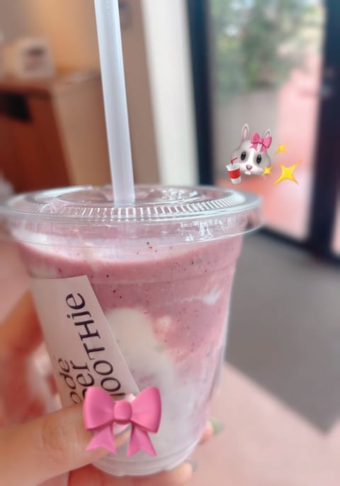 はじめましてりのあです🎀
かわいいものとピンクがすきです。
来週月曜日からデビューです✨
なかよくしてください💎