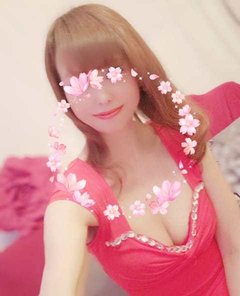 昨日は久々の出勤でちょっと不安でしたが💦嬉しい再会もあってお時間あっという間でした🥰
ありがとうございました💕

川口は