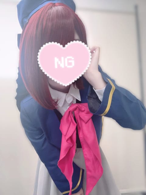 出勤してます🌟
お足元悪い中早速のご予約、ご来店ありがとうございますっ

19:30〜🈳あります❕
GW最終日まだまだお