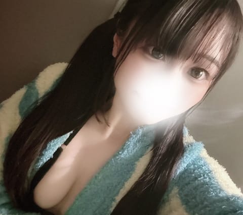 １７日１０時〜います❣️

お盆最後をありすと一緒に過ごそ？？(ˊ⸝⸝o̴̶̷   o̴̶̷⸝⸝ˋ)

お兄さんのこと濃