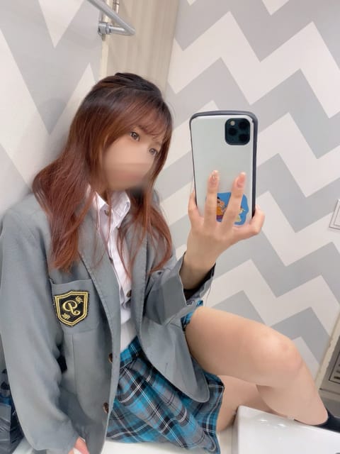 こんばんは◎
今日もお仕事お疲れ様です(* 'ᵕ' )☆
雨が降ったり、止んだり天気さんはお忙しいさんだね🥹🥹

🌟本日