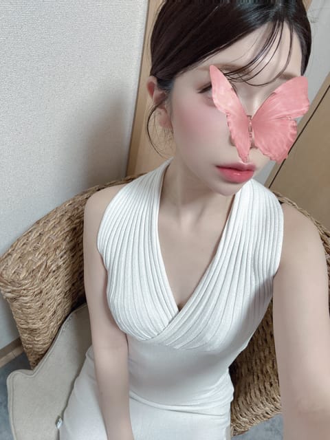 本日20：00～ラストまで
府中ルームです❕

早い時間🈳きあり✨ 

お待ちしてます🫶🏻🎀